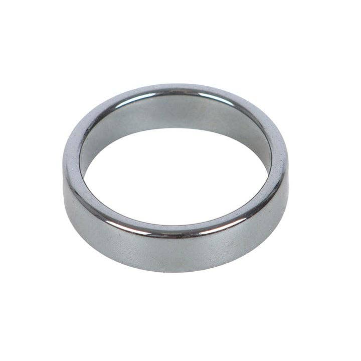 Set of 32 Healing Hematite Rings in Display